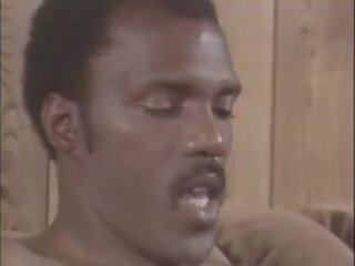 Garaja ayes and fm bradley - blacks next door 1988: kirli film f1
