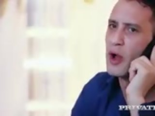 خاص كوم - ساحر أزرق ملاك الملاعين في ل حار.