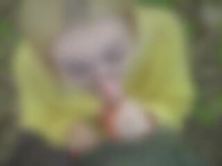 被骗 上 一 青少年 同 他的 邻居