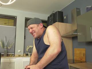 Turned on Fuck with My Girlfriend's Stepmom - German - MILF - Real Amateurs