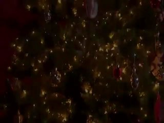 Montel sashaa payu dara krismas merawat