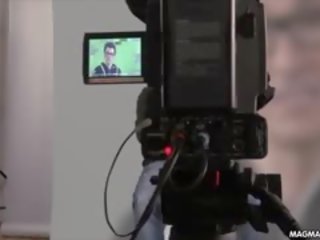 Csinos tini fiatal női belép a világ a erotikus anális xxx film