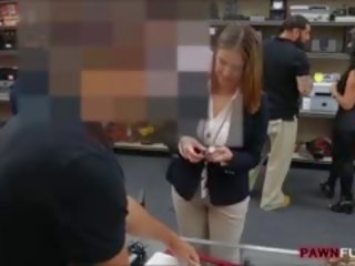 ماكر عمل امرأة مارس الجنس بواسطة رهن رجل بعد عمل ل صفقة