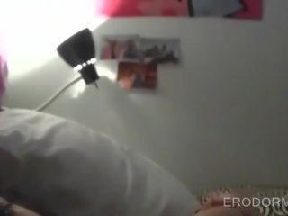Vysoká škola cutie quim olízal a fingered v ju internát izba