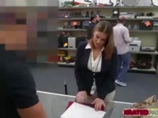 عمل lassie يحصل على كبير putz كما تبادل