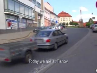 Charlotte медісон їде a phallus на відкритому повітрі vid