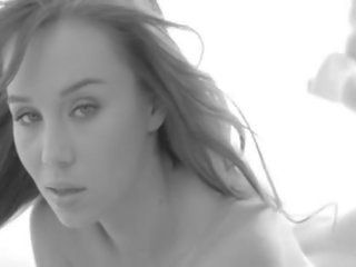 단 호리는 femme fatale 수음